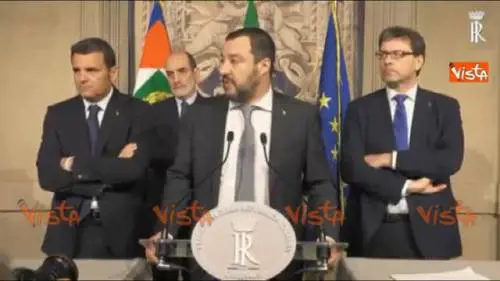 Salvini: "Per il governo si parte da centrodestra unito"