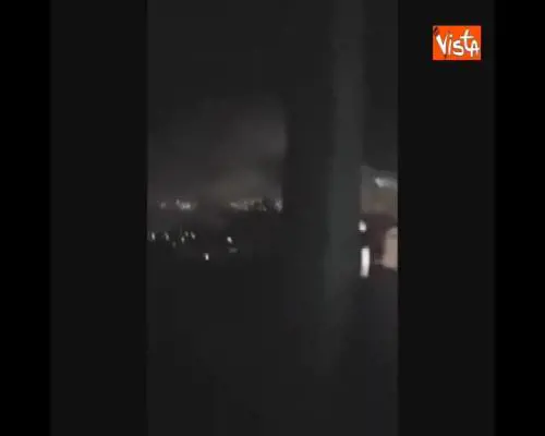 Attacco in Siria, a Damasco la contraerea risponde al raid