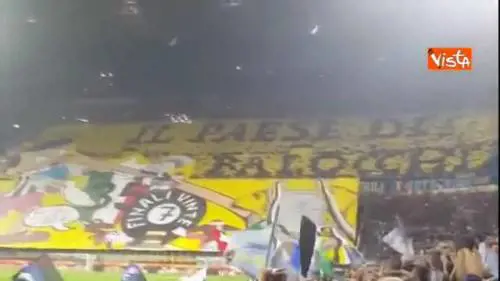 Inter-Juve, la coreografia show della Curva Nord interista contro i biancone