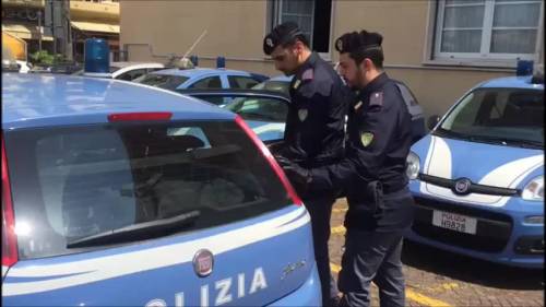 La polizia arresta due siriani in fuga