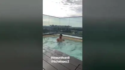 Mauro Icardi, che festa con Wanda nella piscina del super attico