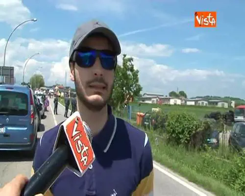 Scontro treno-tir, gli abitanti: "Da 30 anni promettono di risistemare passaggio a livello"