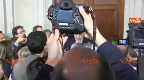 Il portavoce di Mattarella: "Domani nuovo incontro con Cottarelli"