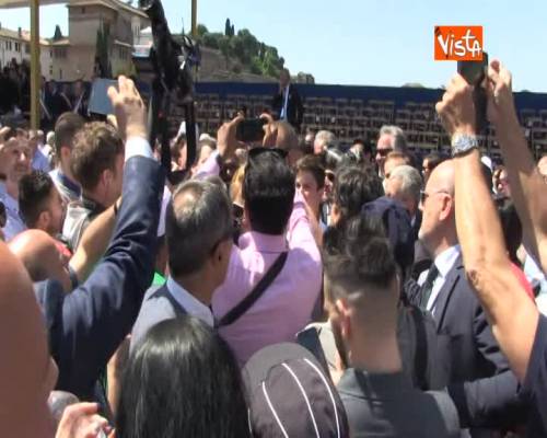 Salvini: " La prima da ministro calda ed emozionante, ora andiamo in ufficio"