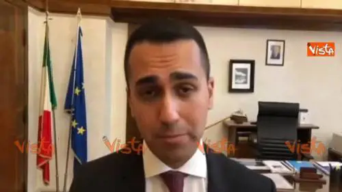 Di Maio: "Cambieremo Jobs Act e centri per l'impiego"