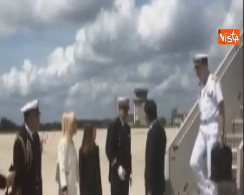 Italia-Francia, Conte atterra a Parigi per incontrare Macron