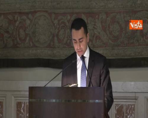 Di Maio: ''Mezz’ora di internet gratis al giorno per tutti''