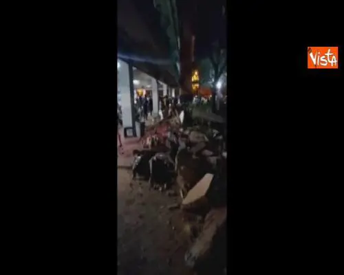 Terremoto in Indonesia, le immagini dei crolli