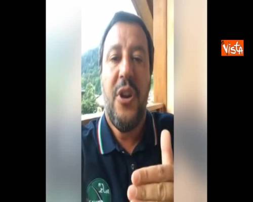 Salvini: "Bimbi della Diciotti possono scendere, per gli altri nisba; denuncia? Facciano pure" 