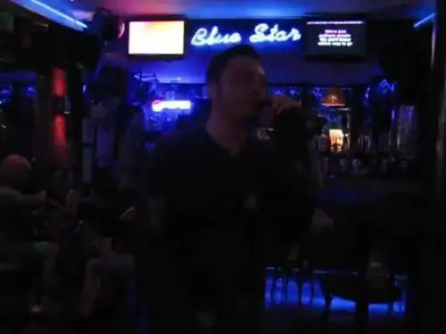 Tiziano Ferro al karaoke