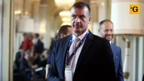 L'audio choc di Casalino: "Pronti a cacciare le m... del Mef"