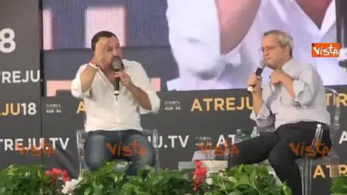 Salvini: "Europa non rompa le palle ai Governi eletti"