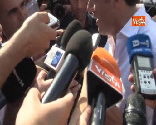 Renzi: "Lega e M5s due facce della stessa medaglia"
