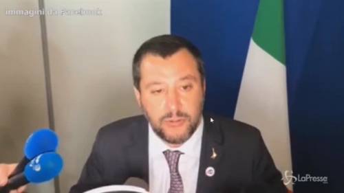 Salvini stuzzica Juncker: "Lo invito a cena, cibo vegano e situazione sobria"