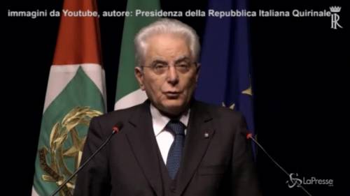 Mattarella ricorda Gronchi: "Distinse i valori patriottici dai vuoti rigurgiti nazionalistici"