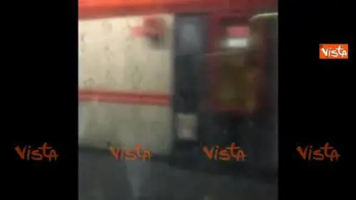 Metro Repubblica chiusa, i treni passano senza fermarsi