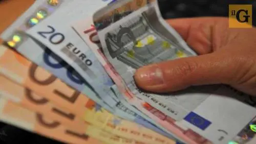 Ecco i tagli sulle pensioni: via alle "sforbiciate" del governo