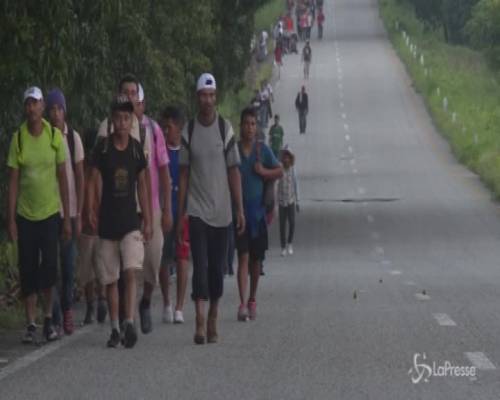Migranti dal Messico: Trump pronto a chiudere il confine