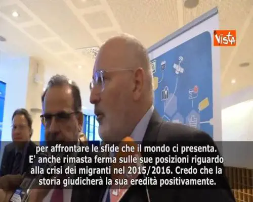 Timmermans su Merkel: “Grande influenza in Europa, storia giudicherà positivamente sua eredità”