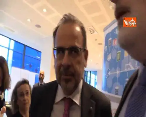 Timmermans alla stampa italiana: “Tifiamo tutti per l’Italia”