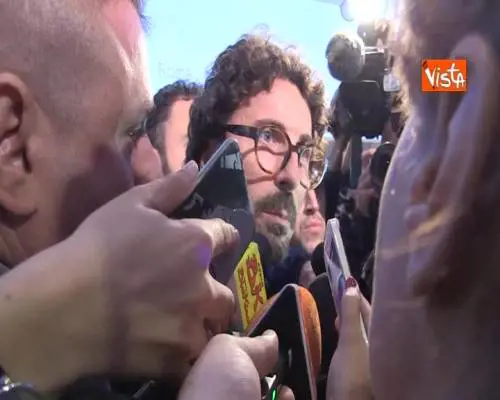 Toninelli: “Tav, attendiamo analisi costi-benefici, poi ne parleremo con la Francia” 