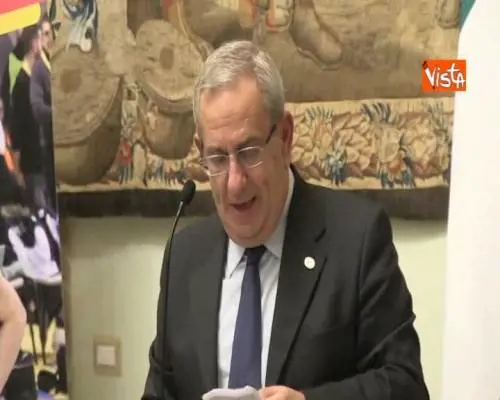 Giorgetti premia la nazionale di basket paralimpico campione del mondo