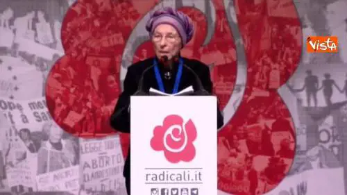 Migranti, Bonino: “Rimpatrio 500mila irregolari? Semplicemente non si può fare”