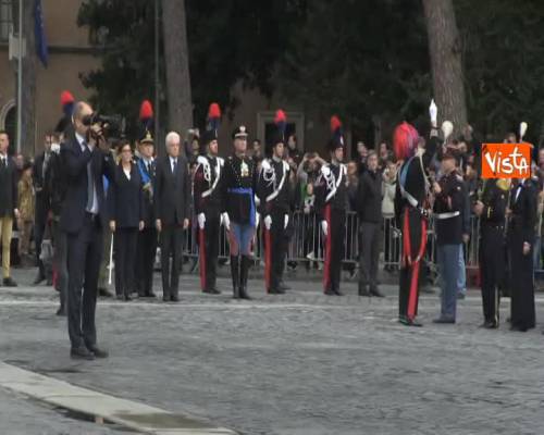 Mattarella arriva alle celebrazioni del 4 Novembre all'Altare della Patria