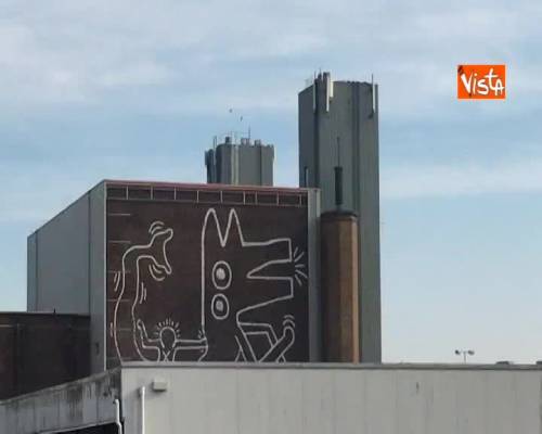 Il più grande murales di Keith Haring in Europa scoperto ad Amsterdam dopo 30 anni