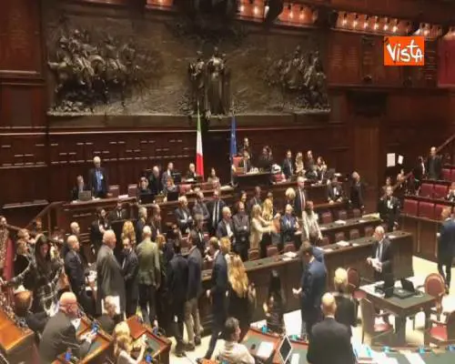 Dl anticorruzione, Forza Italia occupa i banchi di governo 