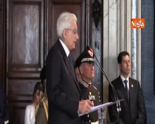 Mattarella: “Ue dia priorità a crescita equilibrata”