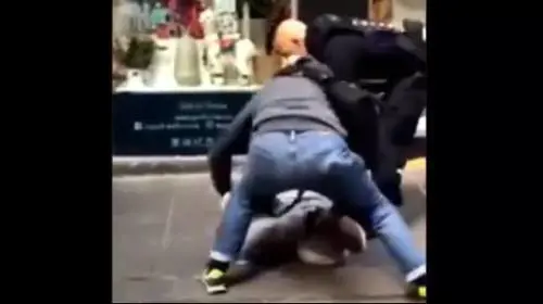 Melbourne, il momento dell'arresto