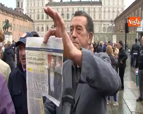 Torino, Si Tav in piazza castello “Anziani e disperati? No…siamo tutti operai!”