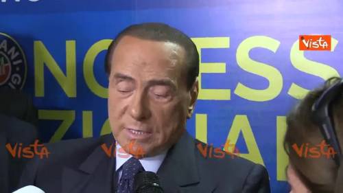 Berlusconi: "Il governo cadrà, poi mandato al centrodestra o elezioni"