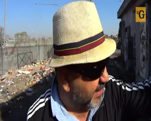 Roma, ecco la cabina elettrica dell'Atac "ostaggio" dei rom