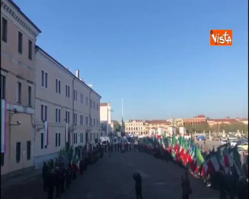 Centenario firma armistizio Grande Guerra, Casellati canta inno nazionale a Padova
