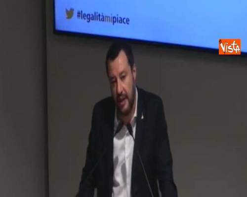 Ue, Salvini: “Chiedo rispetto per il popolo italiano, vogliamo stare in Europa da pari a pari”