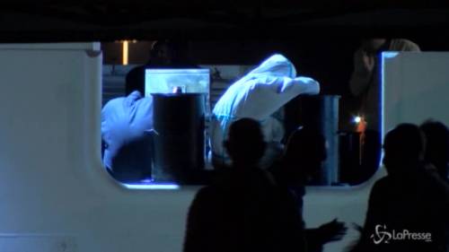 Migranti: 236 extracomunitari sbarcati a Pozzallo
