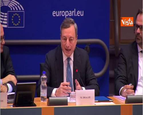 Manovra, Draghi: "Intesa Italia-Ue possibile, giù debito per rafforzarsi"