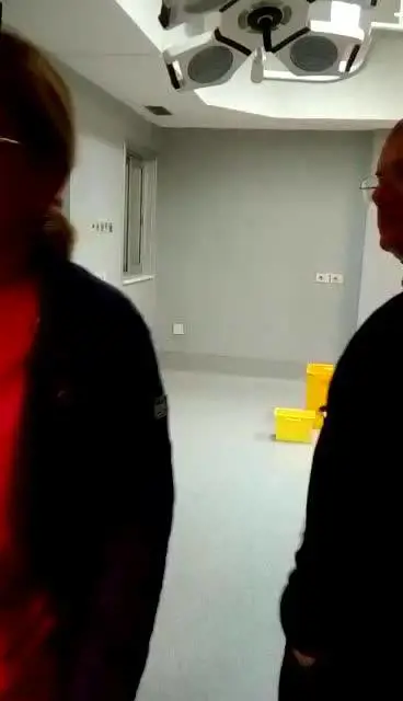 Dopo le formiche, l'acqua piovana: nuovo scandalo al San Giovanni Bosco di Napoli
