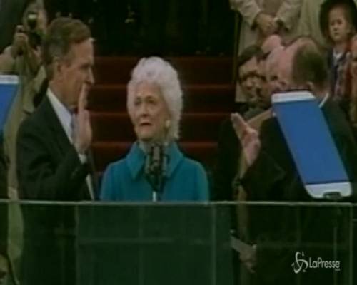 Addio a George Bush senior, l'ex presidente Usa è morto a 94 anni