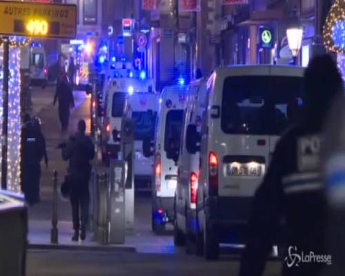 Strasburgo, spari al mercatino di Natale: 2 morti e 13 feriti