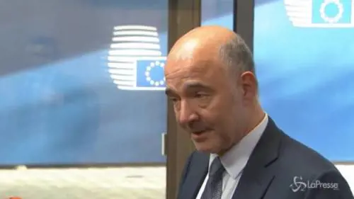 Manovra, deficit scende da 2,4% a 2,04% ma non basta