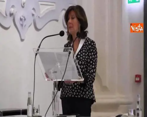 Casellati: “Scienza e arte sono libere e libero è il loro insegnamento”