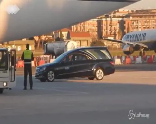 Megalizzi, Mattarella accoglie il feretro arrivato a Ciampino