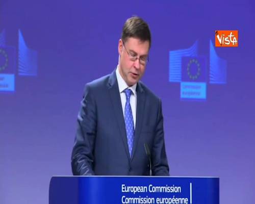 Manovra, Dombrovskis: “Soluzione non ideale ma plausibile”