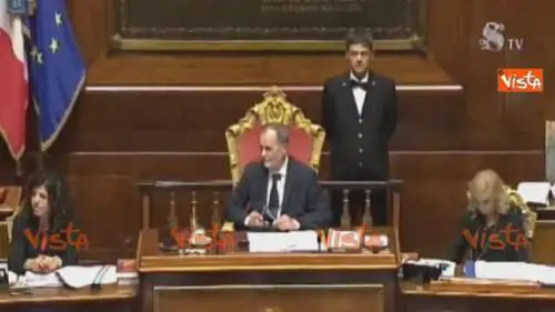 Calderoli alla Bernini: "Non metta le mani addosso al povero De Bonis"