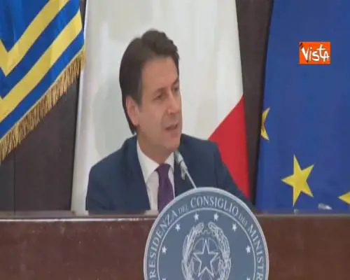 Manovra, Conte: “Non è una manovra scritta dall’Ue”