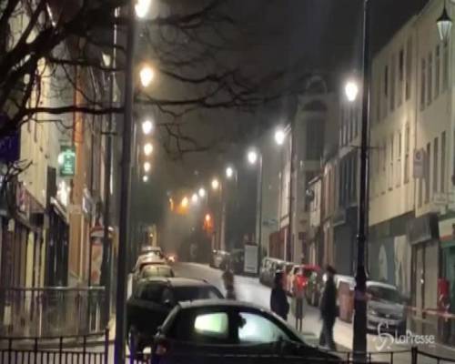 Irlanda del Nord, esplode autobomba a Londonderry