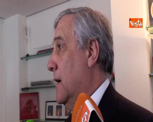 Operazione Sophia, Tajani: “E’ nell’interesse nazionale ma va cambiata”